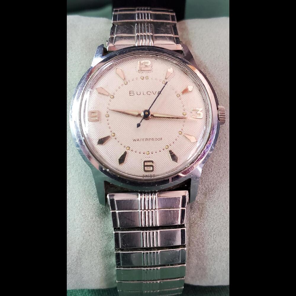 Vintage Bulova Waterproof Men's Watch - Classic Design with Stainless Steel